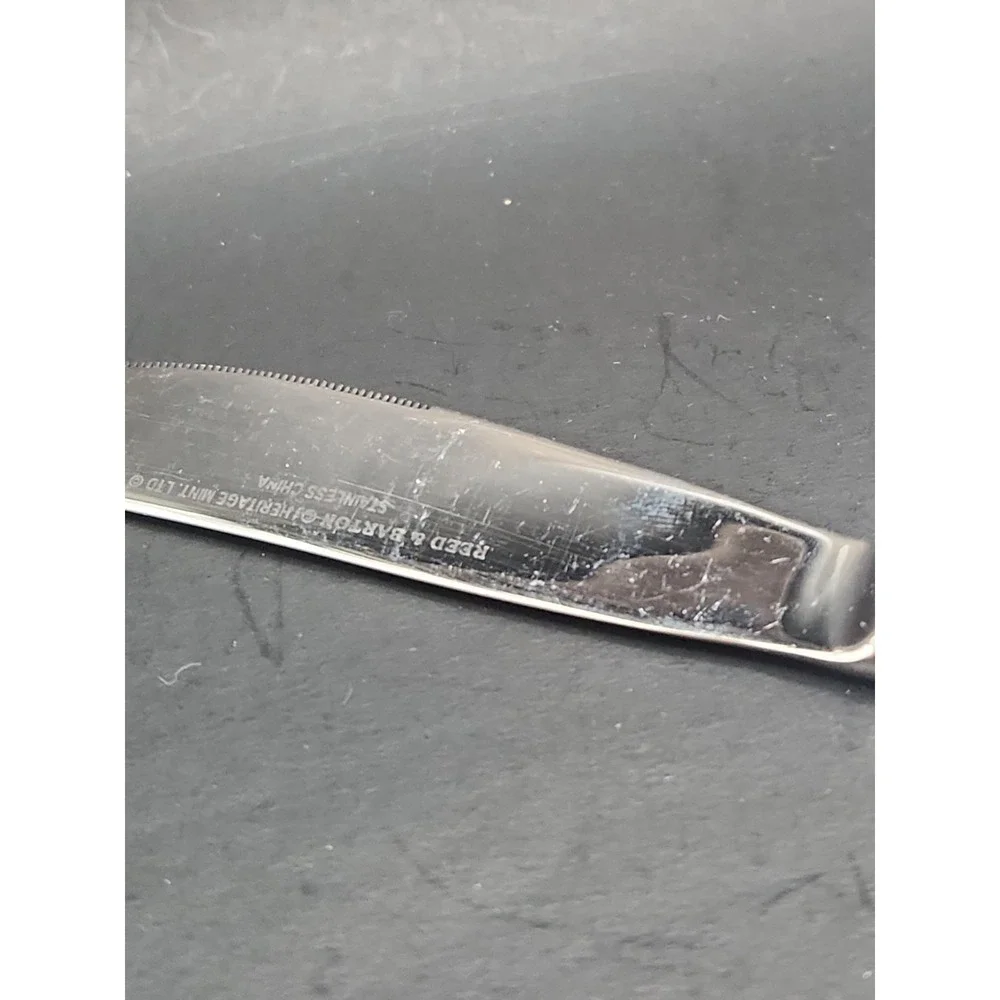 Reed & Barton, Heritage Mint Ltd - BROMPTON - Dinner Knives Set Of 2‎  Stainless